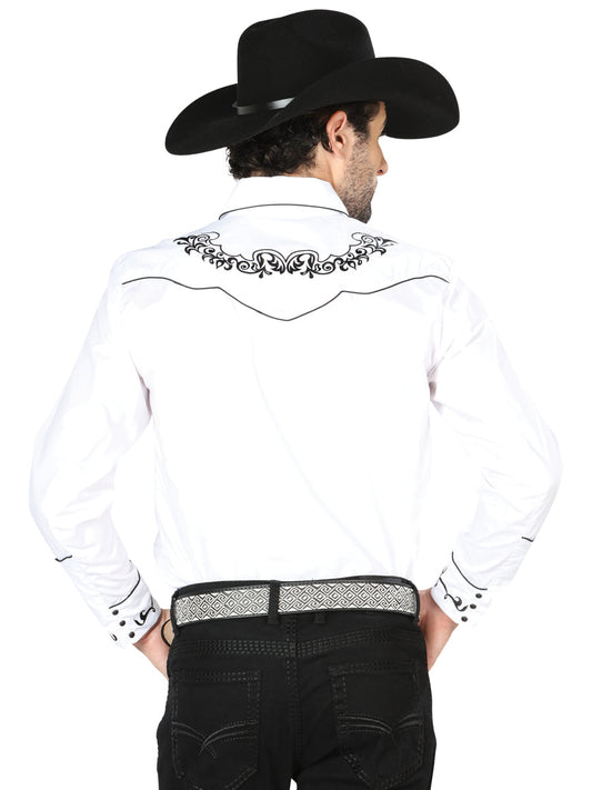 The Vaquero Embroidered Shirt — White & Black (No. 40988)