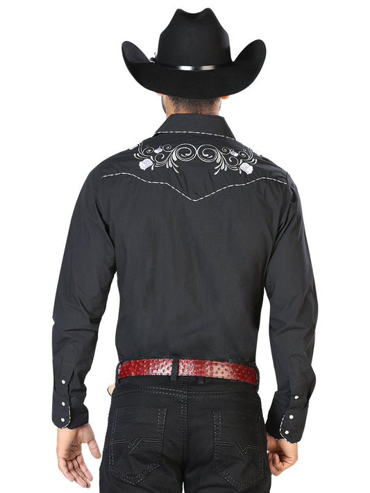 The Vaquero Embroidered Shirt — Black & White (No. 42940)