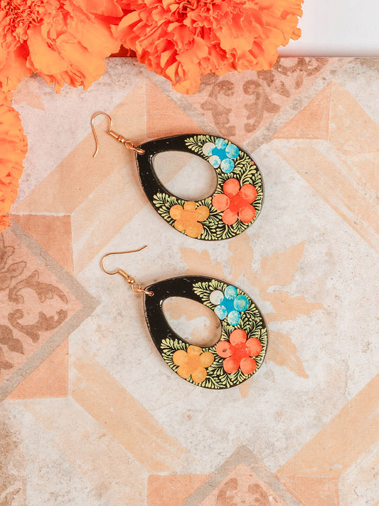 Artisanal Hand Painted Earrings Multicolor 602161